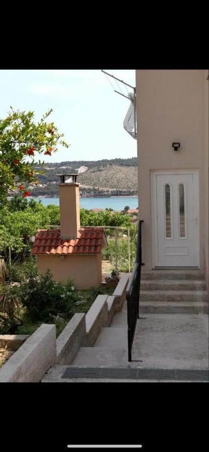 Apartmant Milan Trogir Bagian luar foto