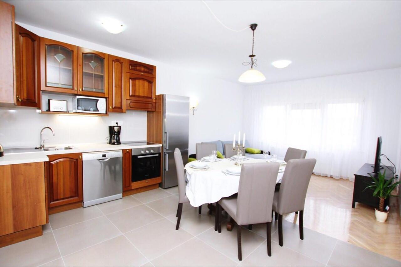 Apartmant Milan Trogir Bagian luar foto
